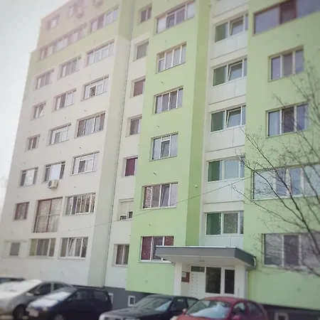 アパート Апартамент Зорница *